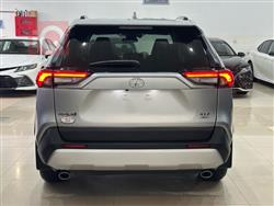 تۆیۆتا ڕاڤ 4